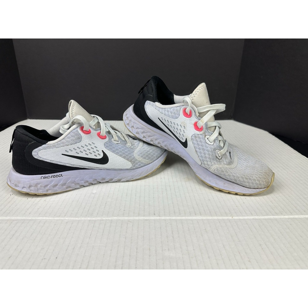 Nike Legend React Multicolored Women's Size 8.5 Running Shoes AA1626-008